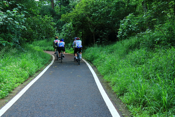 育达科大提倡健康乐活 结合苗栗美景推动自行车旅游 - -  - 