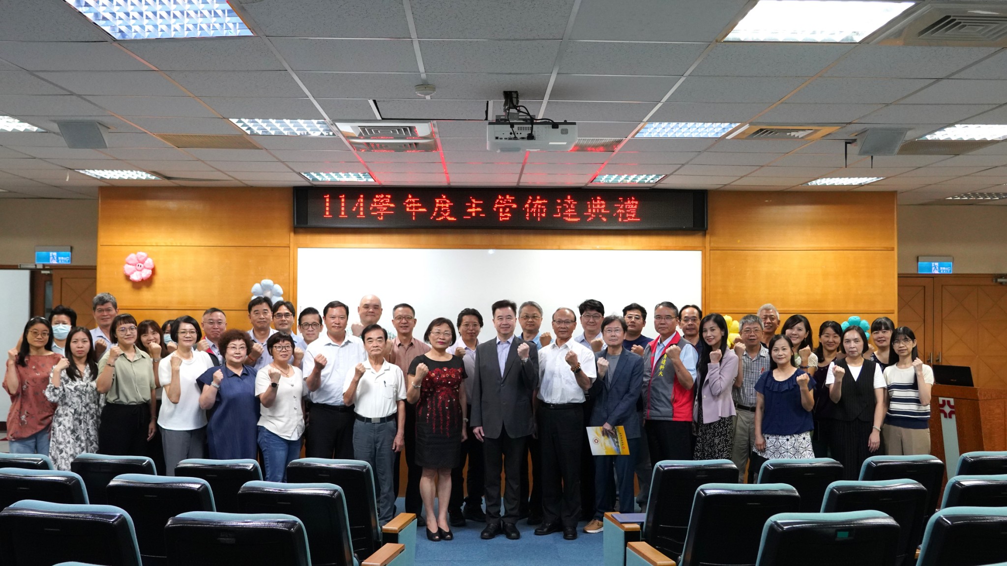 這是一張圖片 這是一張圖片