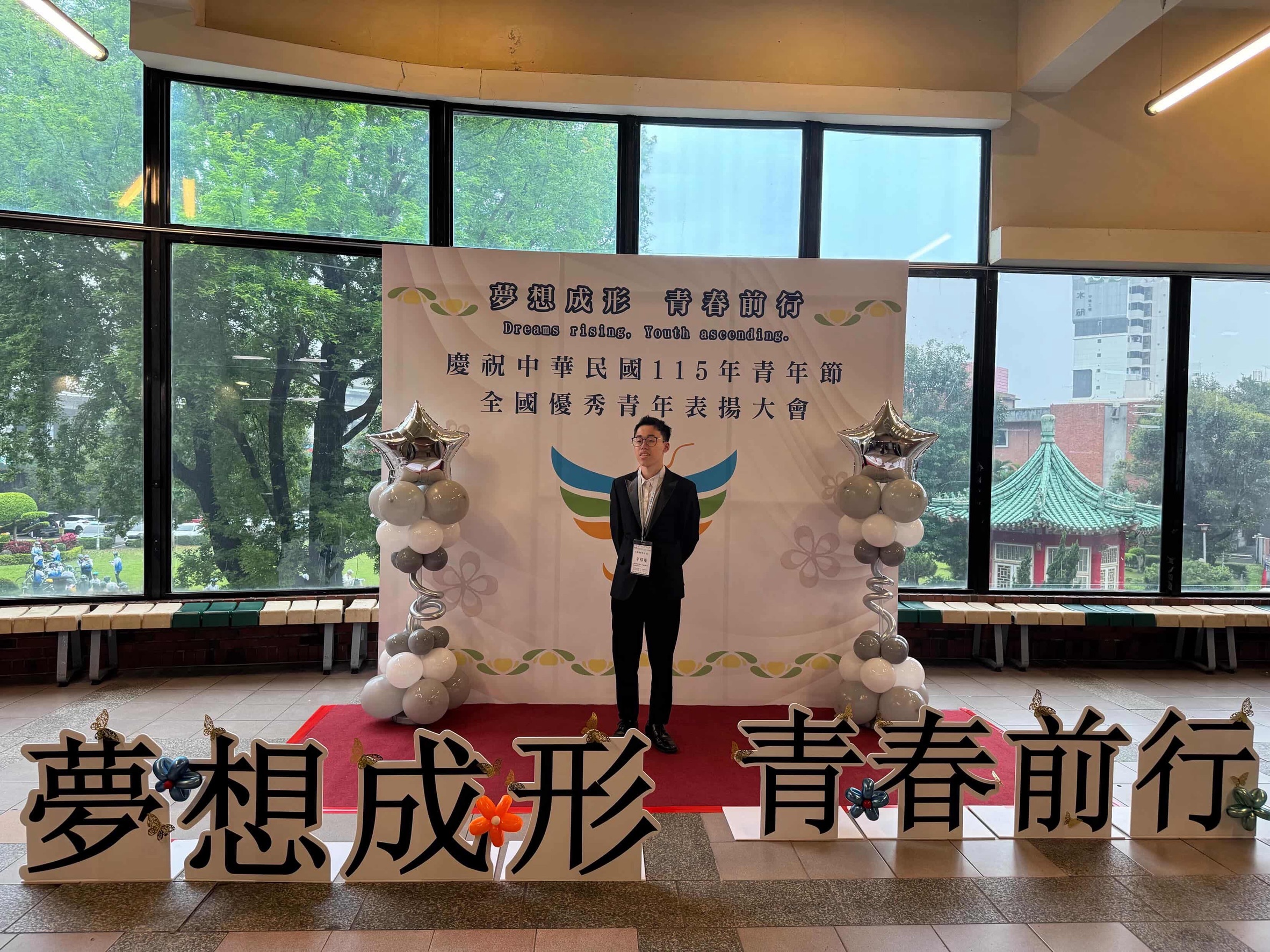 這是一張圖片 這是一張圖片