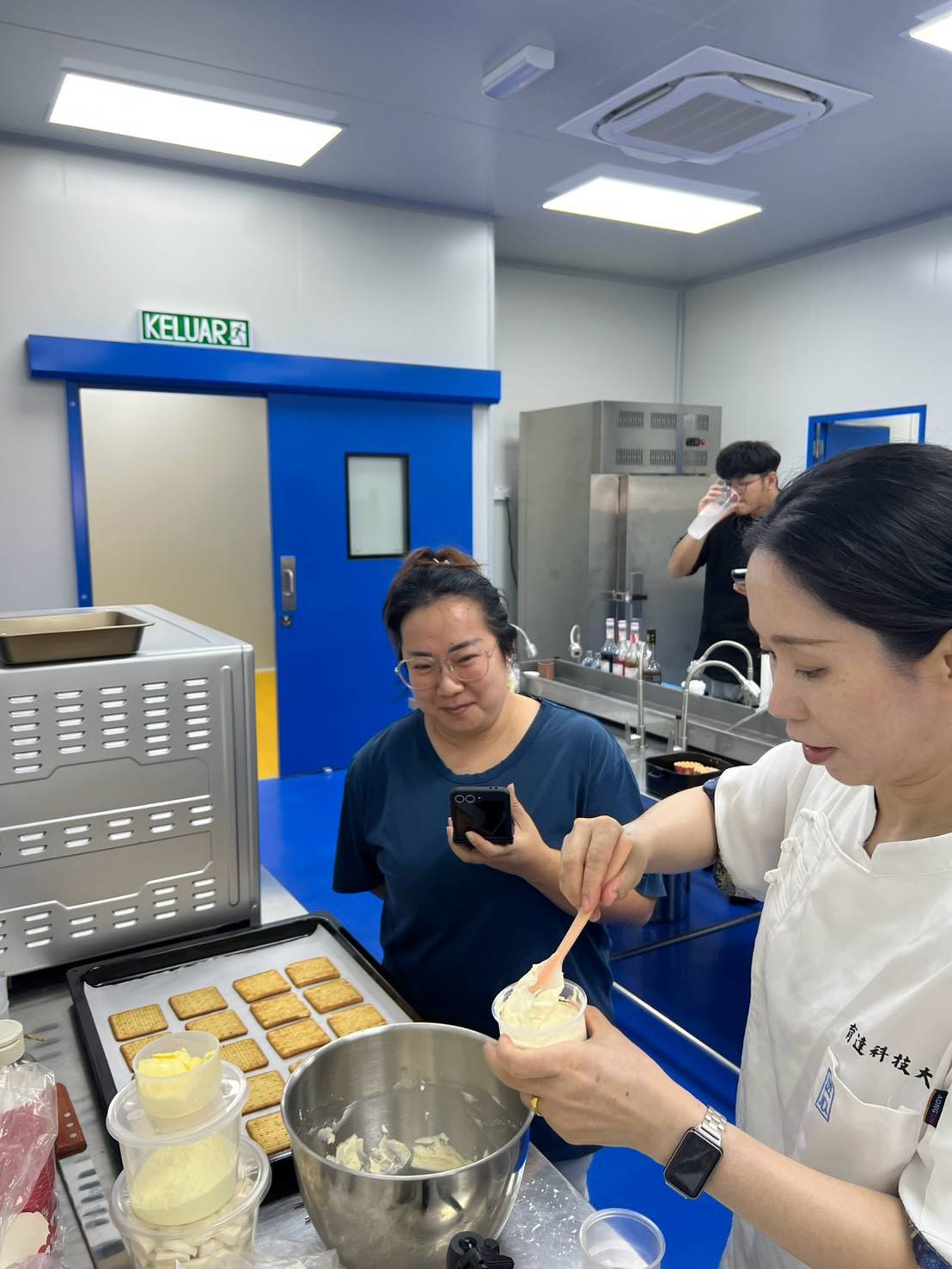這是一張圖片 這是一張圖片